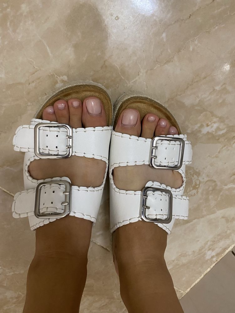 Білі шльопанці ASOS Design