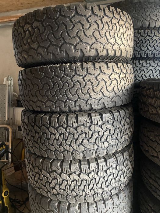 Шини.Зима.265/70.16.Грязеві.Болотяні.Траса.без пошкоджень4.шт.Комплект