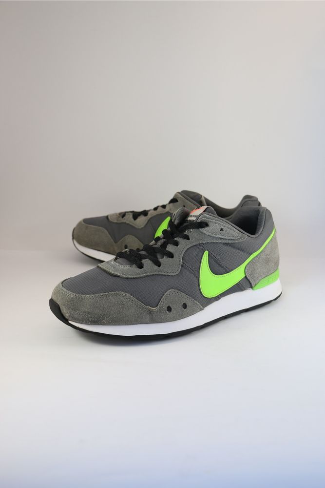 Nike Venture Runner Розмір 44
