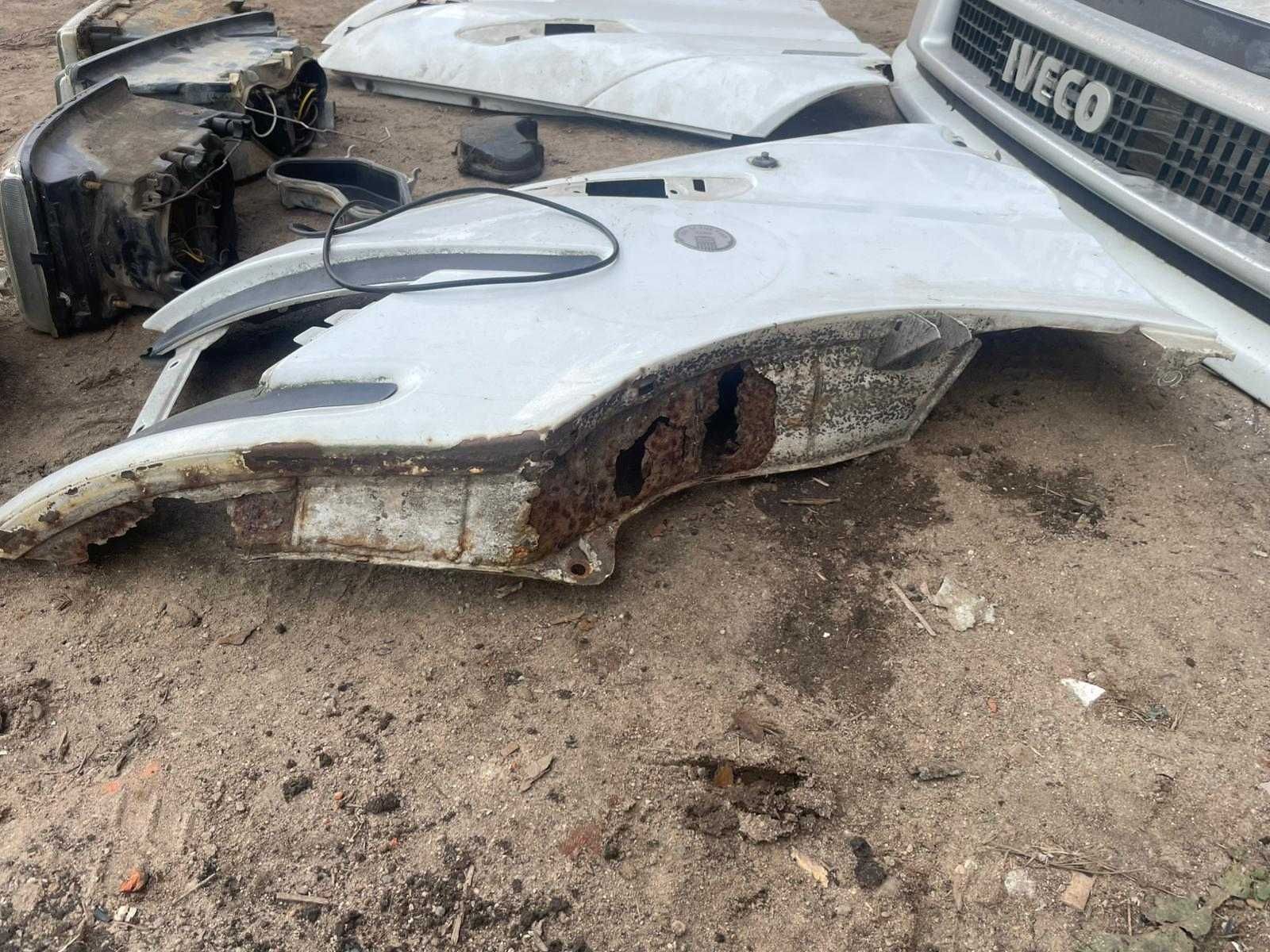 Przód iveco daily III 3 maska błotniki pas lampy chłodnice