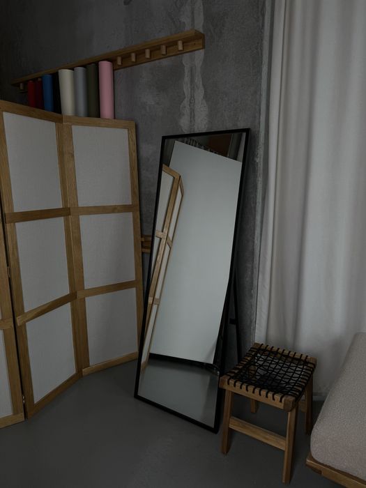 Дзеркало підлогове в повний зріст / Дзеркала / Дзеркало в рамі ВИГІДНО