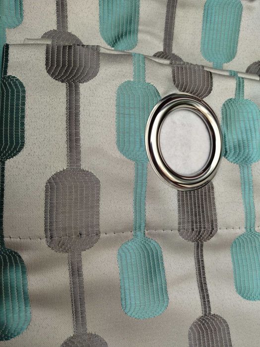 Cortinados de quarto novos