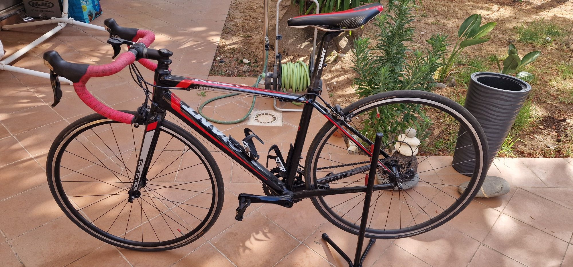 Bicicleta de estrada Giant 52 Alumínio grupo 105