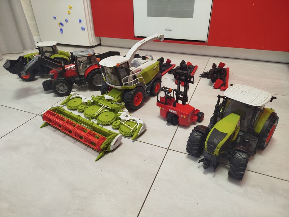 Трактори Bruder іграшковий трактор великий