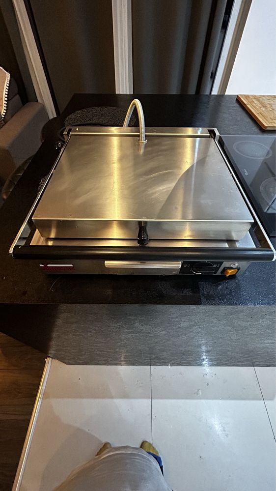 GRILL  do kanapek SIRMAN cort vr