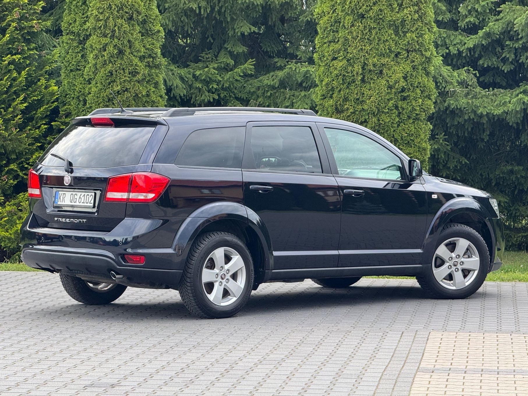 Fiat Freemont 2.0D 170KM ALU NAVI 7 Osobowy Serwisowany Bezwypadkowy