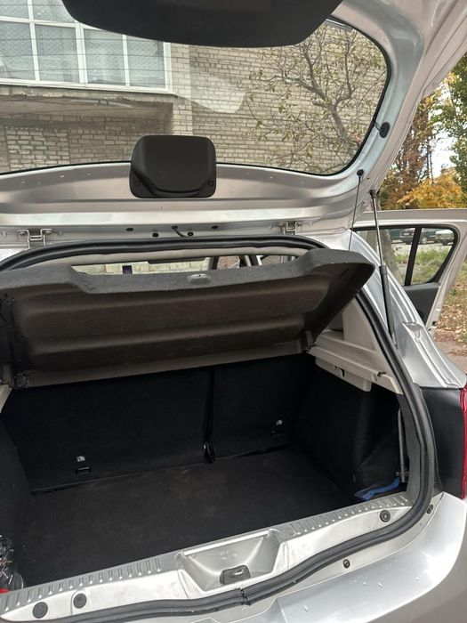 Reno sandero stepway 2013 год 1.5 дизель в очень хорошем состоянии