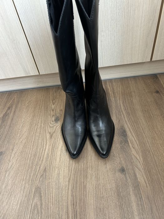 Козаки чорні,шкіряні.