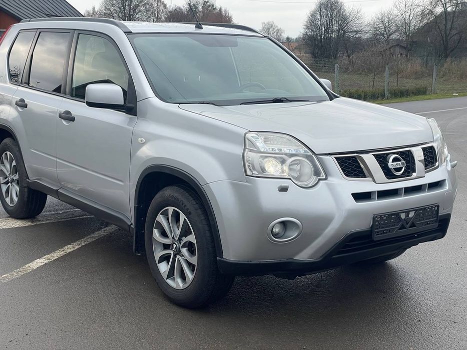Продам Nissan X trail 2011 4/4