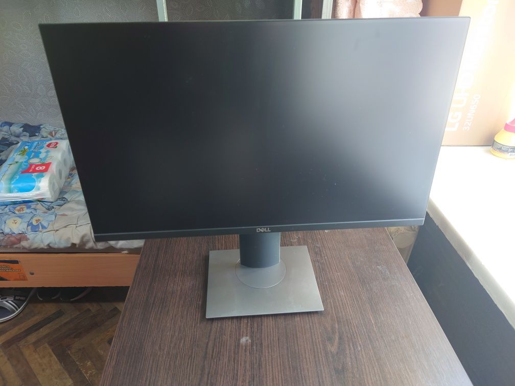 Монітор Dell P2319H 23' Full HD IPS