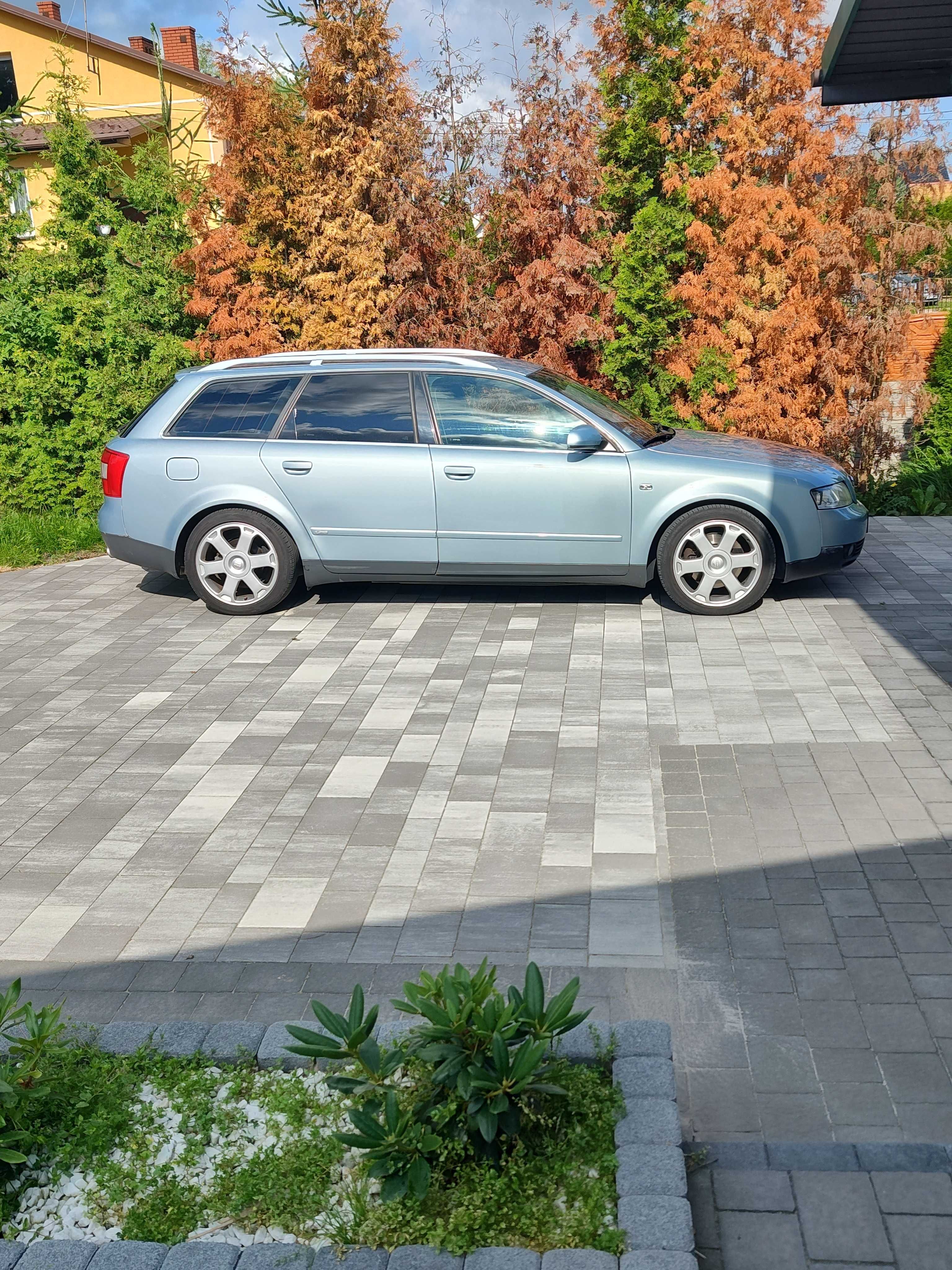 Ładne Audi A4 b6 Avant Quattro