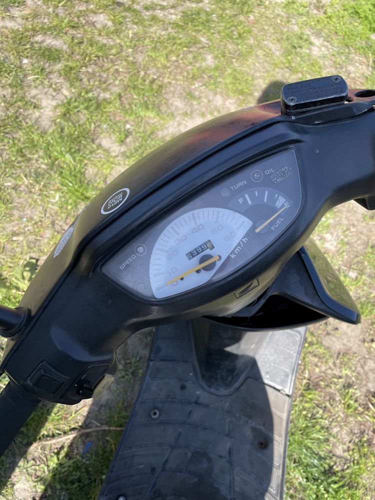 Скутер Honda Dio 27