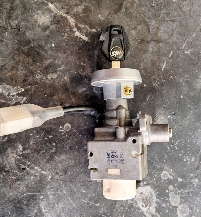 Sym Cruisym Stacyjka 125,300