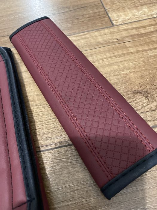 Akcesoria samochodowe do samochodu ochraniacze na pasy