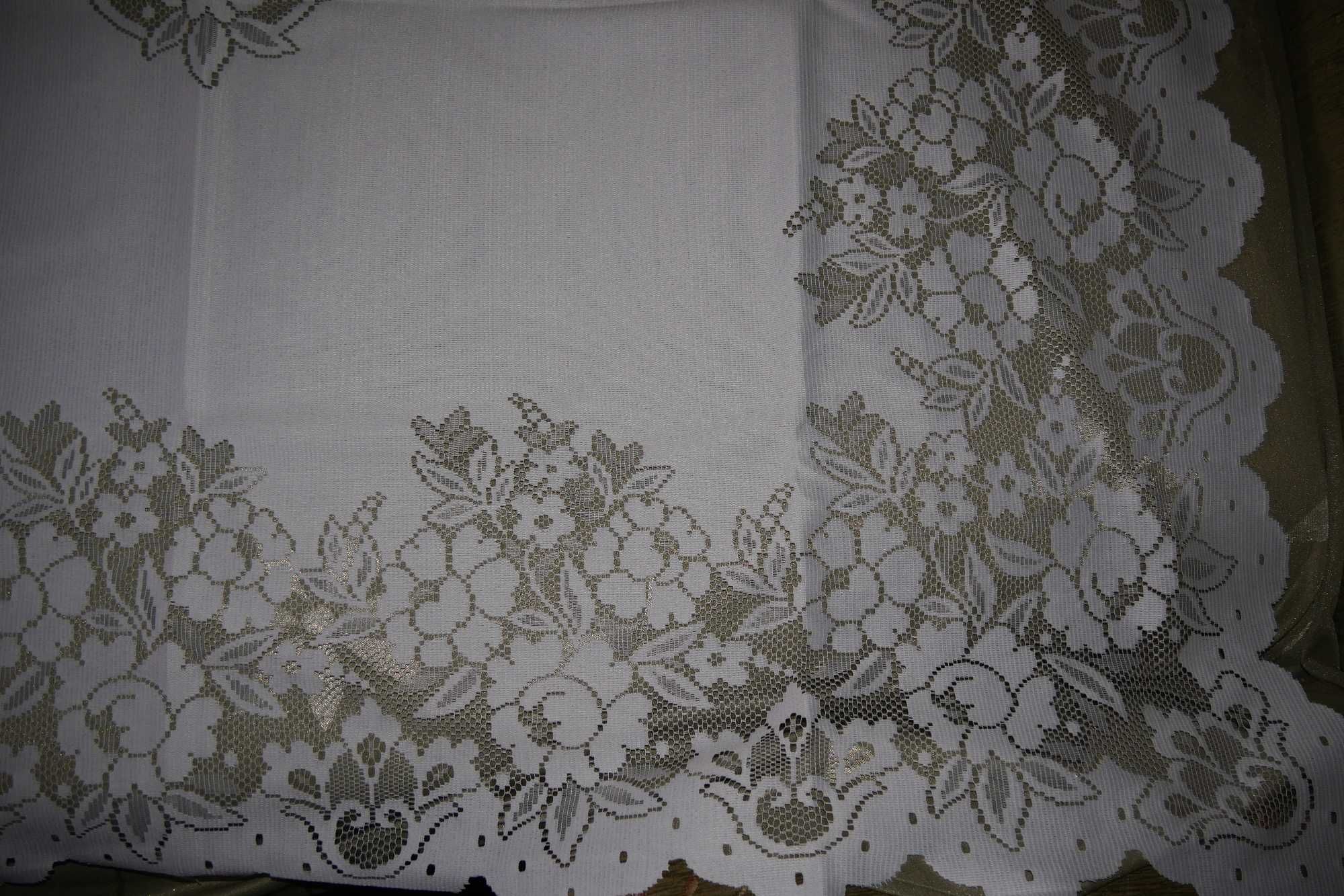 Nowy obrus bieżnik serweta żakardowy biały kwiaty Wisan 250 x 152 cm