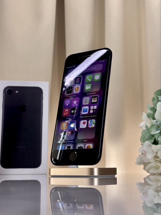 Рідкість: Практично Новий iPhone 7 2019 Neverlock (Магазин Гарантія)