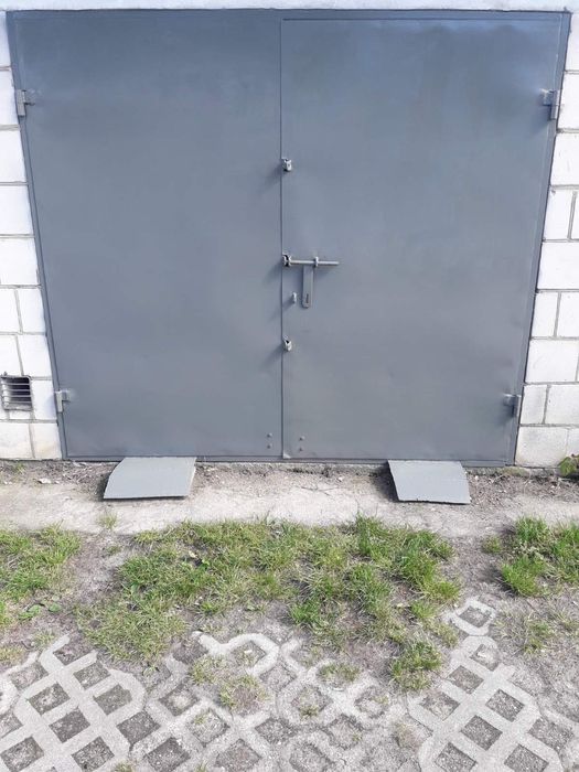 Wynajmę garaż z kanałem