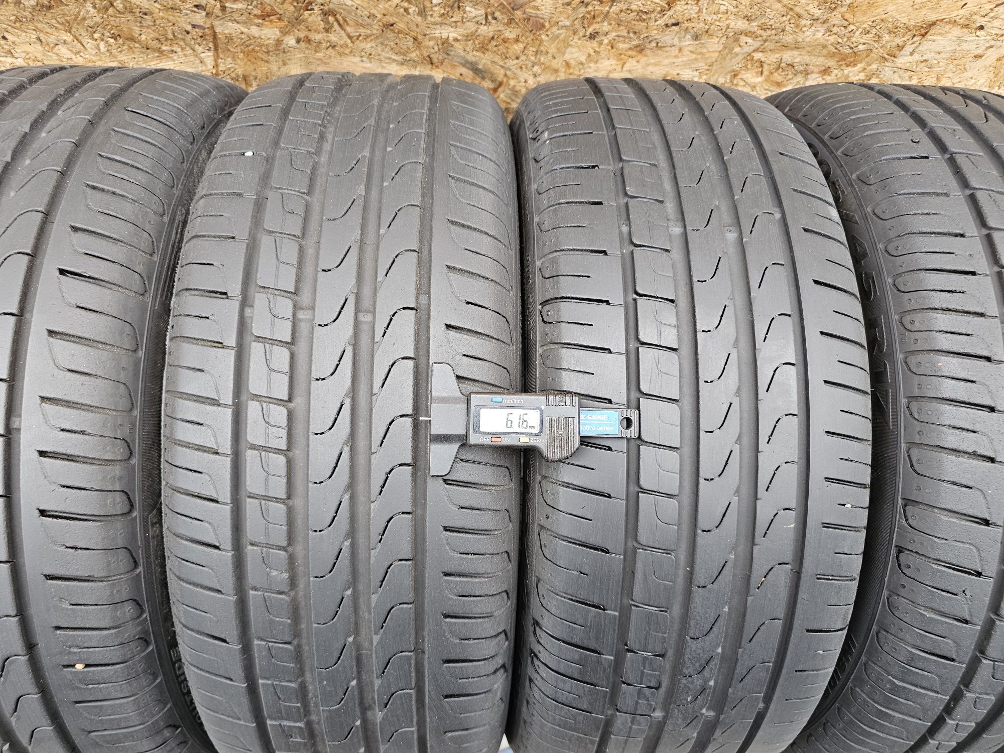 BDB Stan!!  6mm. 205/45 r17 Pirelli Cinturato P7. RUNFLAT. 0317