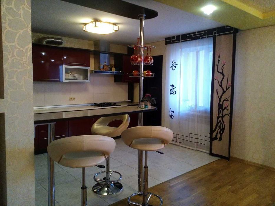 Продаж 3-х кімнатної квартири  86м2  м.Дрогобич