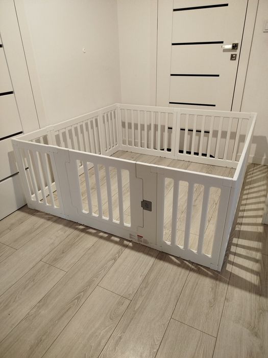 Plastikowy panelowy kojec dla dziecka dzieci niemowlaków 150/150cm