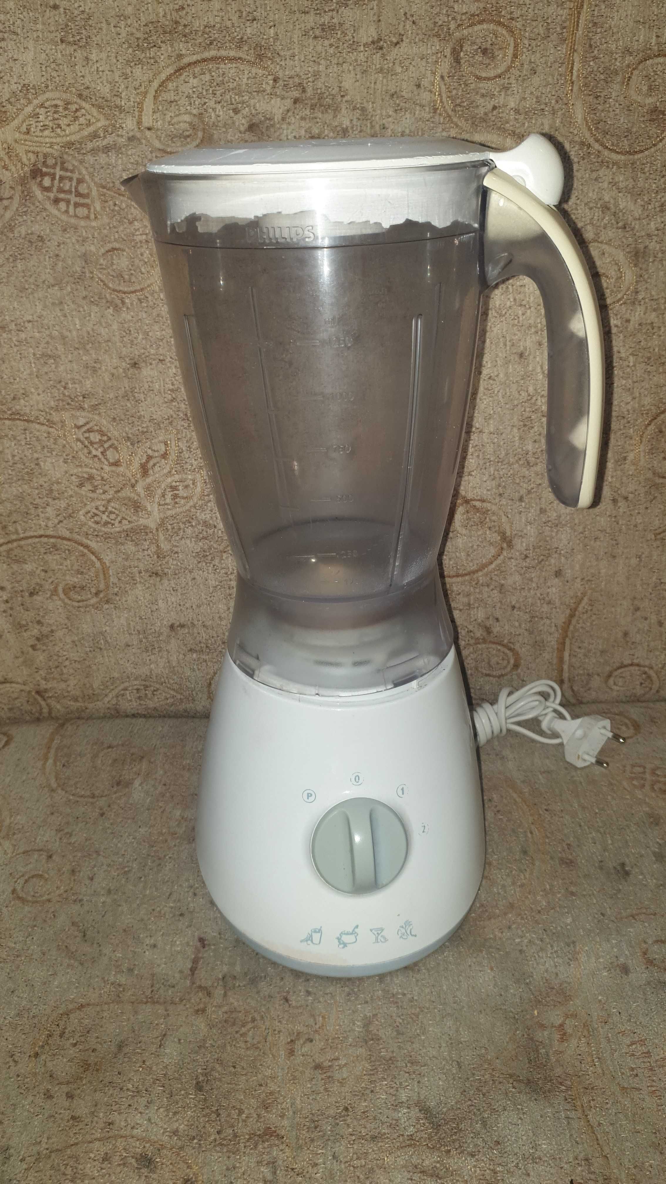 Blender PHILIPS HR2000
350W
1250ml