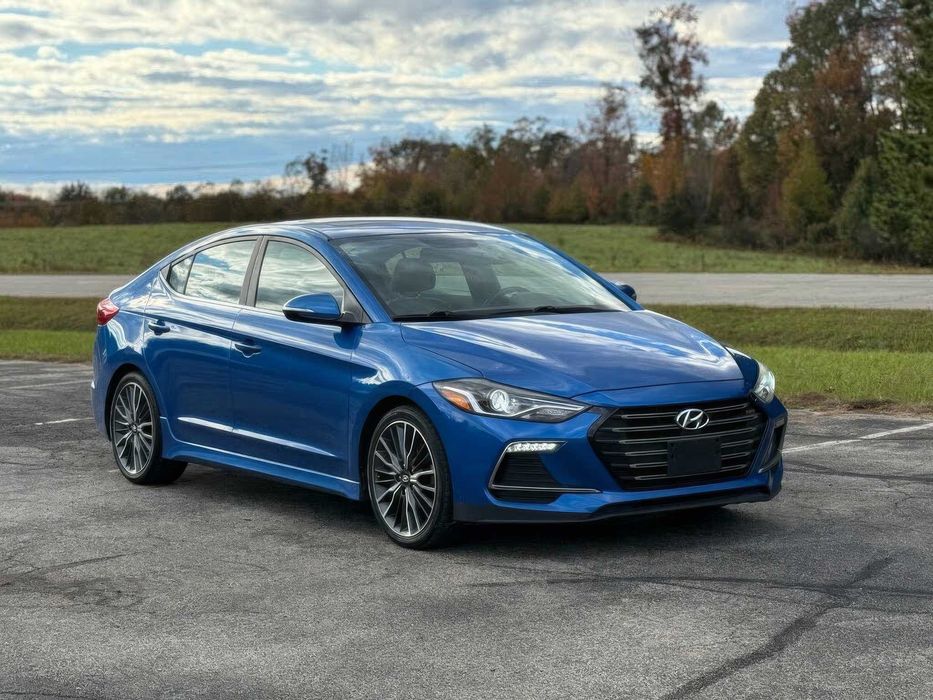 Hyundai Elantra      2018
