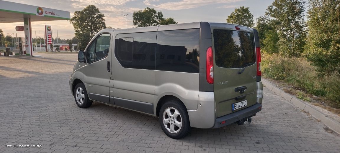 Renault Trafic 2009 rok Bogate wyp. Przeb. 209 tyś  Jeden właś. 10 lat
