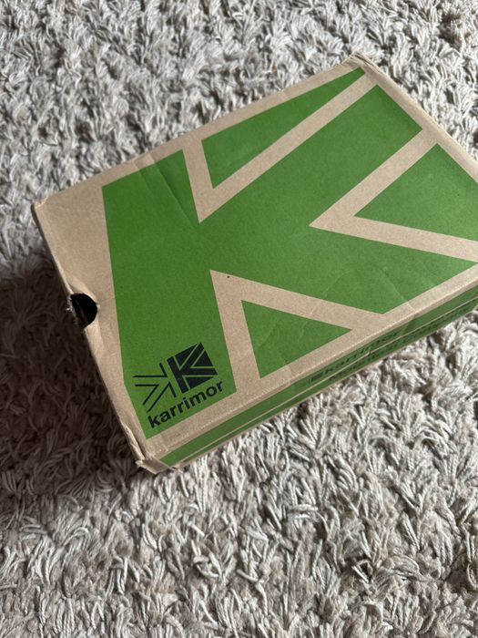 Трекінгові кросівки, нові