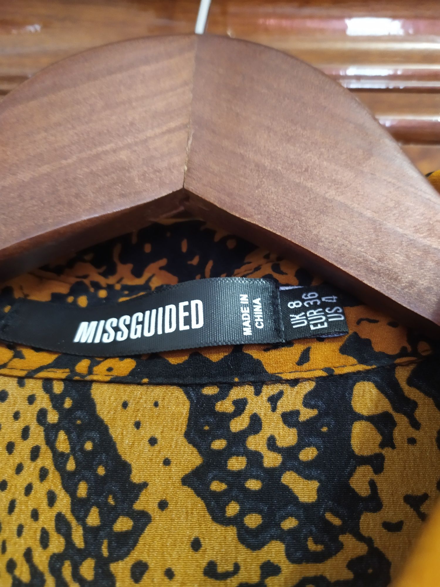Продам подовжену рубашку від Missguided