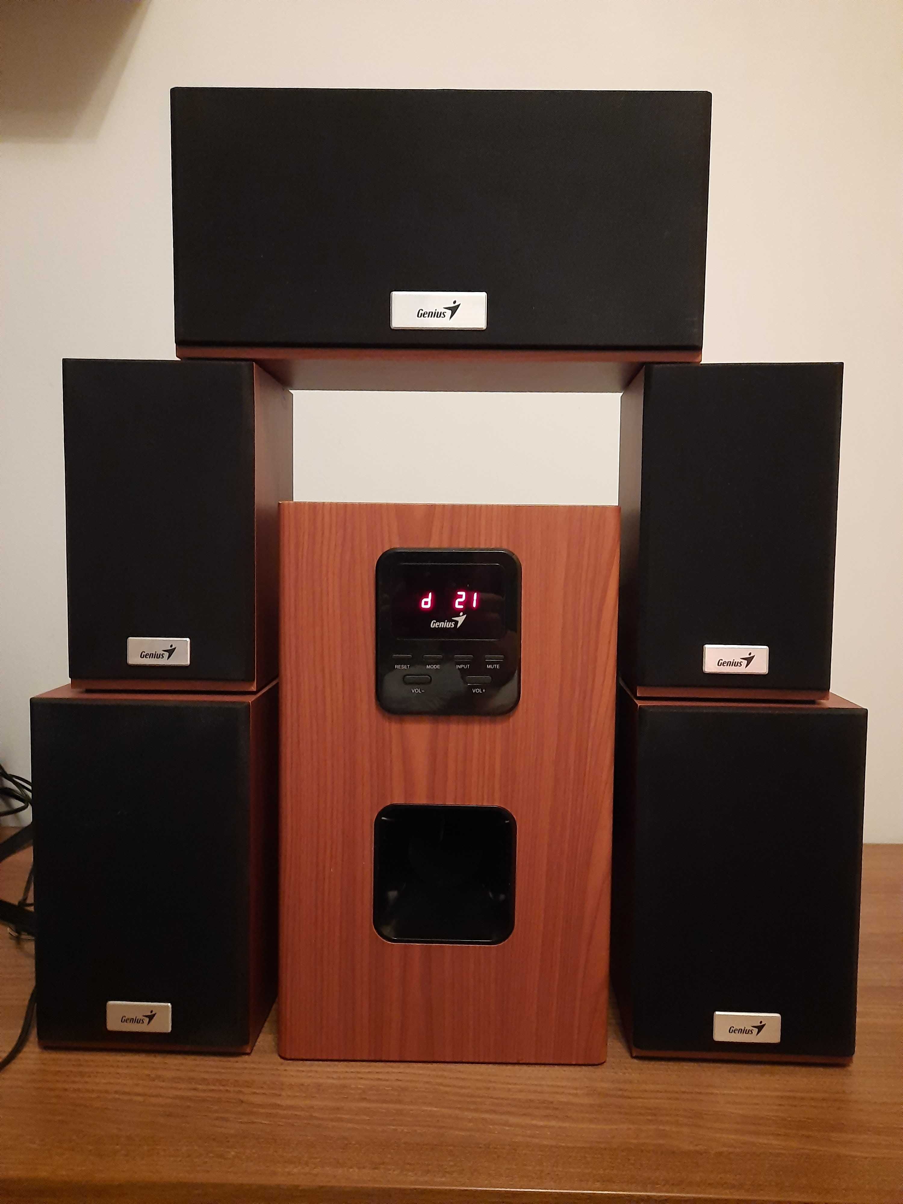 Głośniki do kina domowego i sprzętu audio SW-HF5.15050 firmy Genius  .