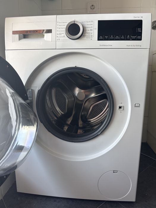Maquina de lavar e secar roupa Bosch