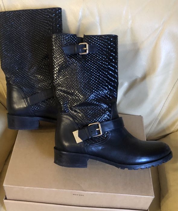 ELISABETTA  FRANCHI. Италия.Оригинал. В хорошем состоянии 38 р.