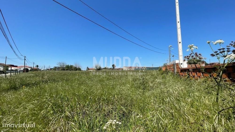 Terreno urbano para construção