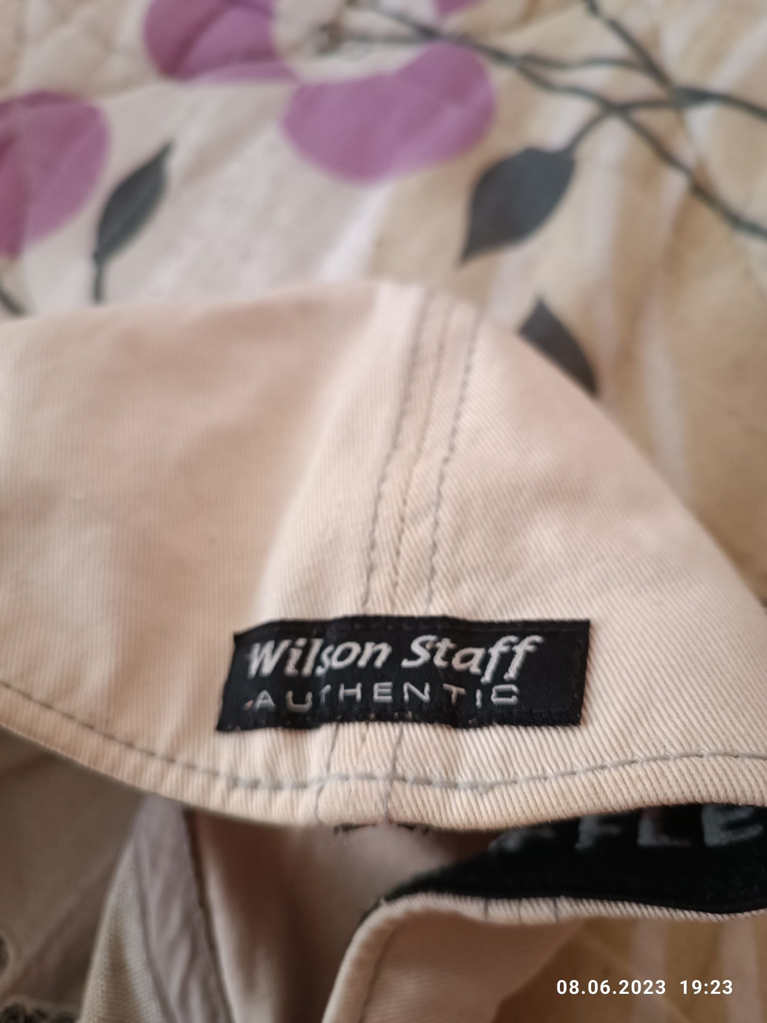 Продам кепку(Wilson staff) оригинал