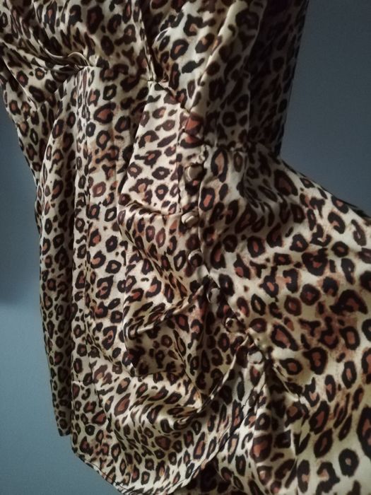Elegancka i bardzo efektowna sukienka mini ZARA, wzór panterka, M