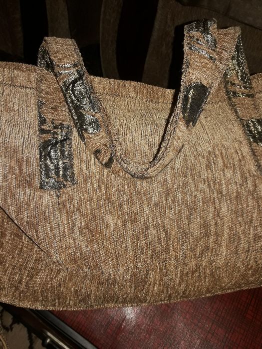 Продам Отличные Сумки в наличии 2 шт.фото 1.Тряпчаную Сумку с косметич