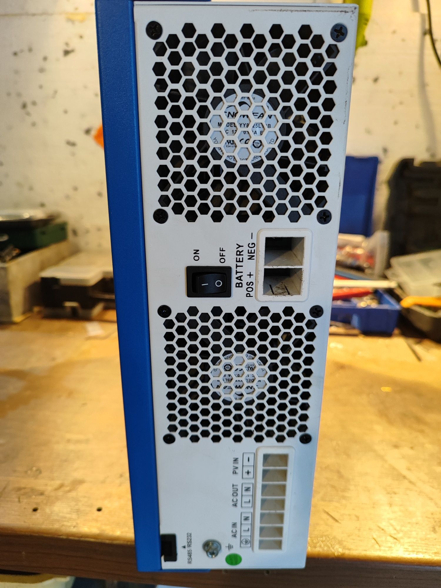 Inwerter off- grid 24v 4 kw EAsun