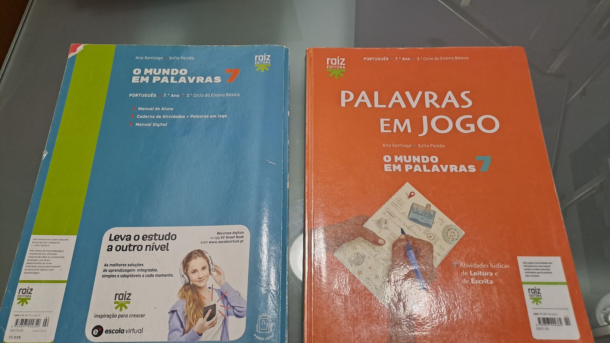 Manuais escolares 7 Português o mundo em palavras 7