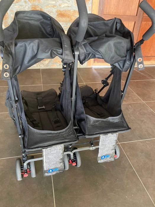 Carrinho de gémeos (marca: asalvo)