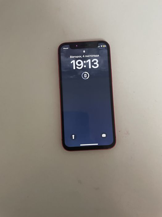 Продам айфон 12 міні на 64 гб