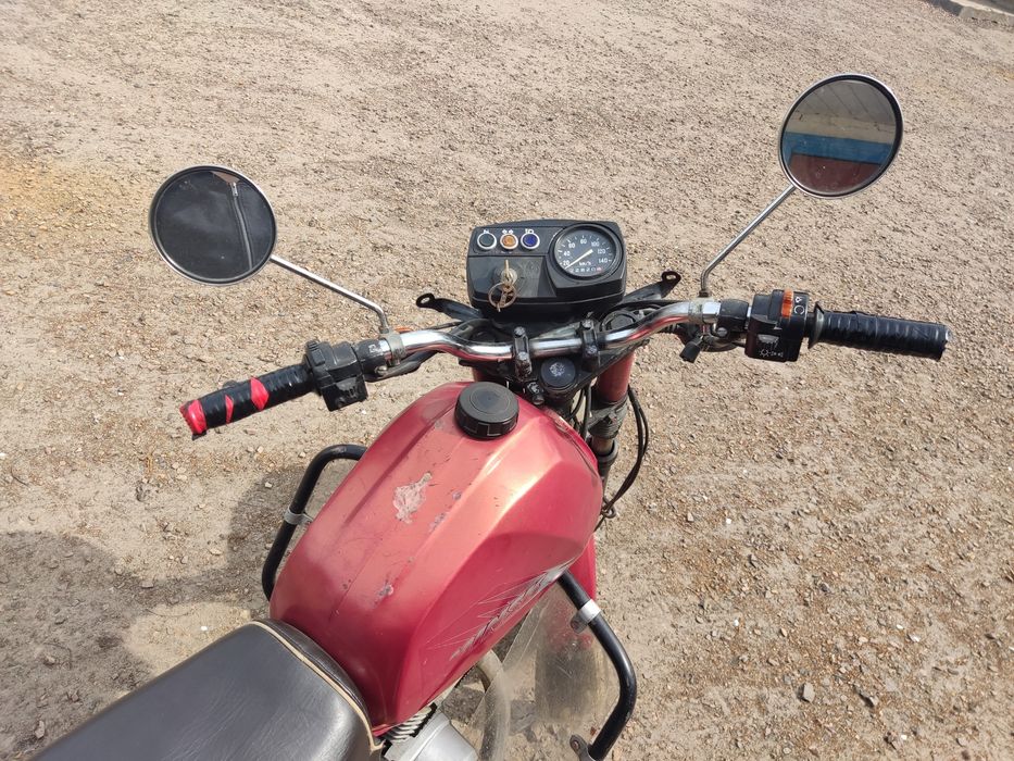 Мотоцикл в чудовому стані