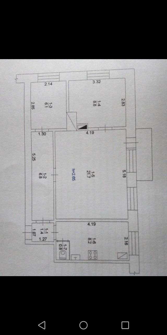 Хорол продам 3-ох кімнатну квартиру з меблями.