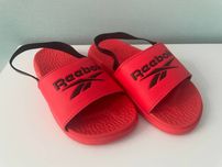 Дитячі шльопанці, Reebok, 29 розмір, взуття для басейну, пляжу