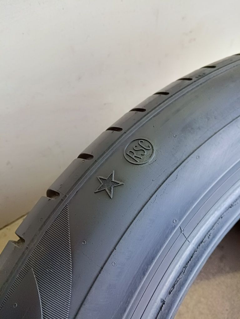 305/40/20 Pirelli P Zero