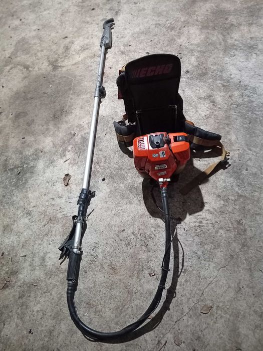 vende-se varejador de azeitona, semi novo.