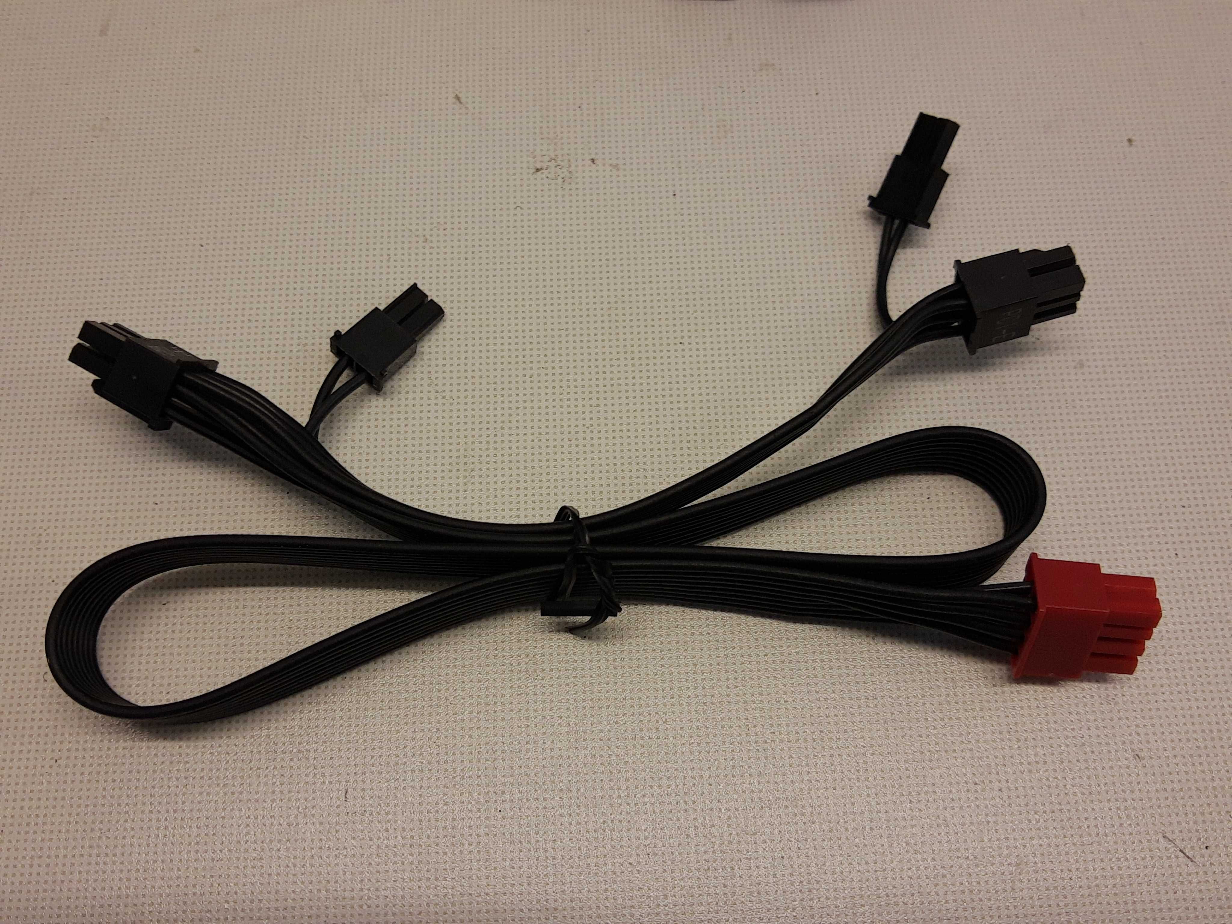 Kabel do zasilacza modularnego Sata, Zasilanie