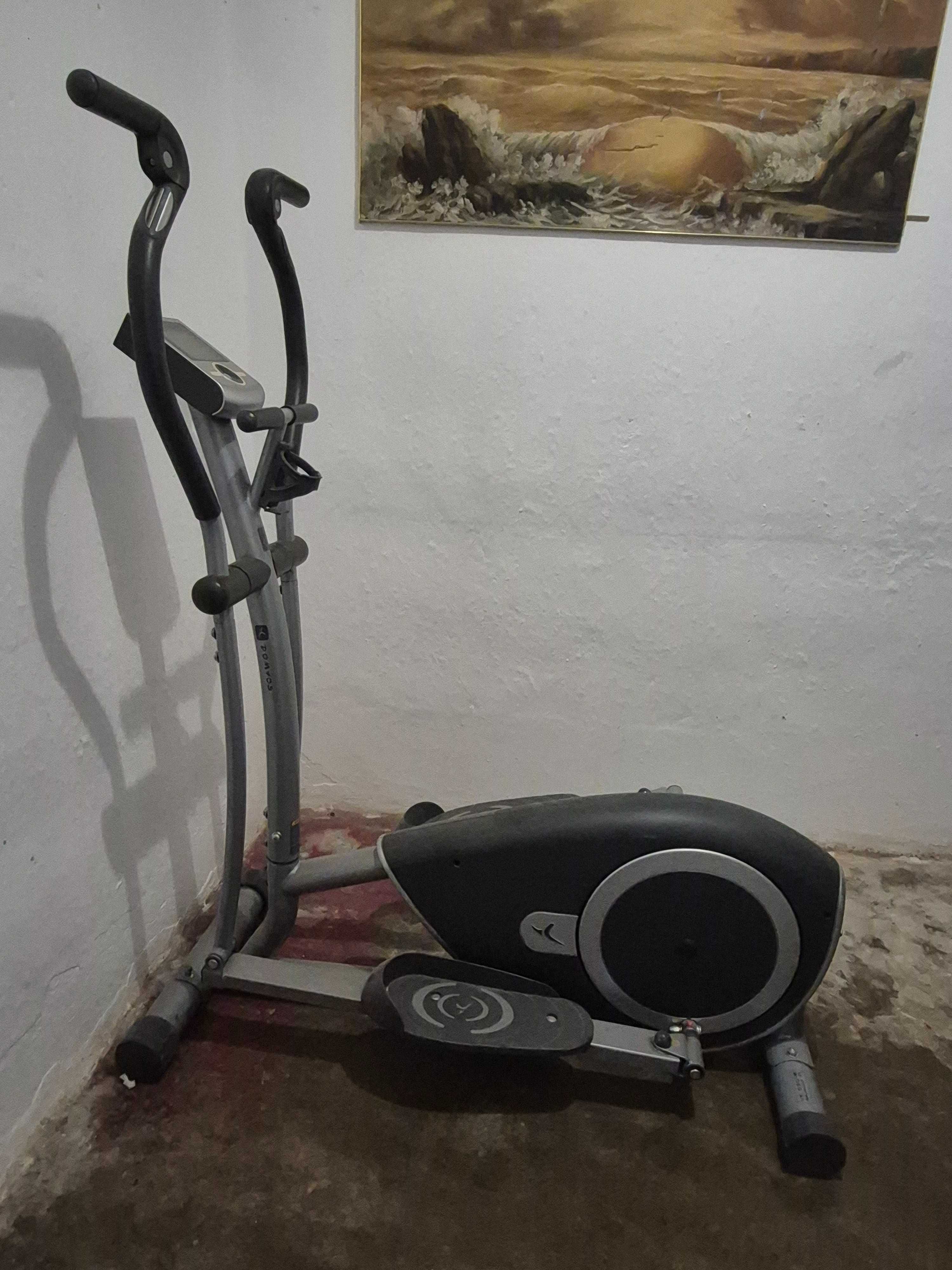 Elíptica decathlon