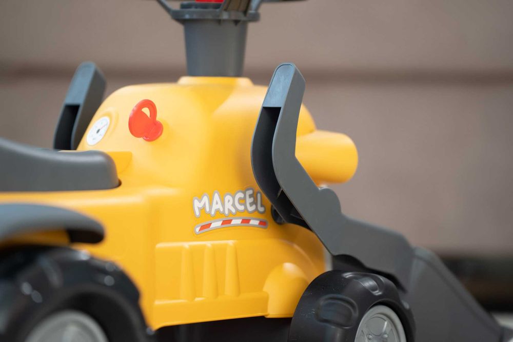 Jeździk traktorek FALK chodzik Marcel 12m+ pchacz żółty 910D