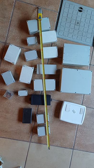 Obudowy na elektronikę mix
