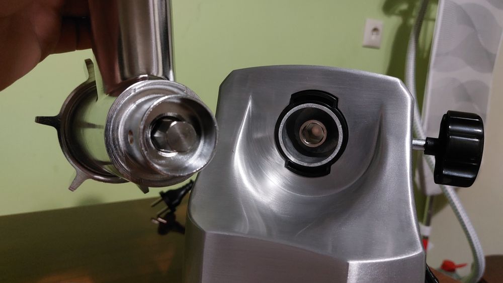 Мясорубка нова Німеччина Irvings 2200Вт IMGEM01